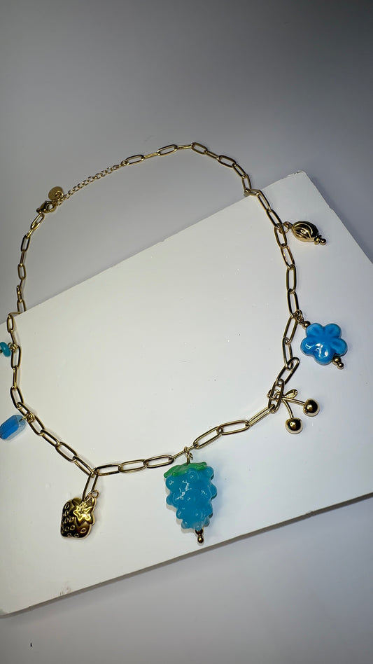 Collier bleu